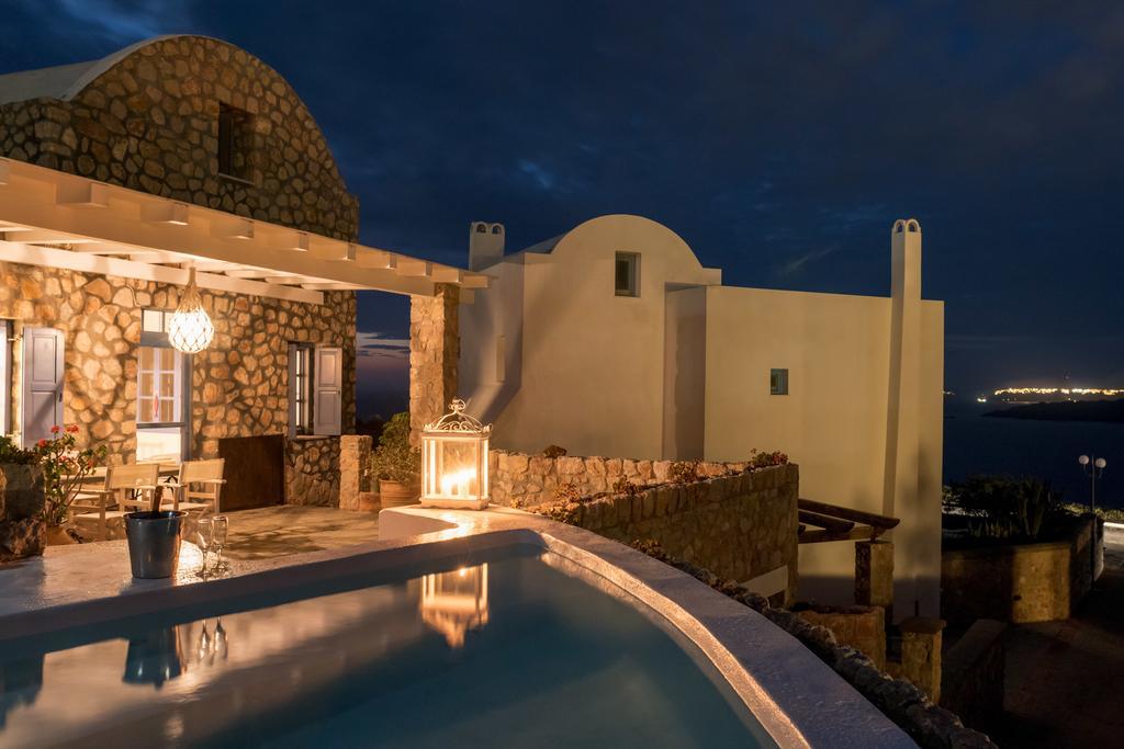 Red Cliff Villa 2Bedroom Villa With Caldera View And Plunge Pool Akrotiri  Bagian luar foto